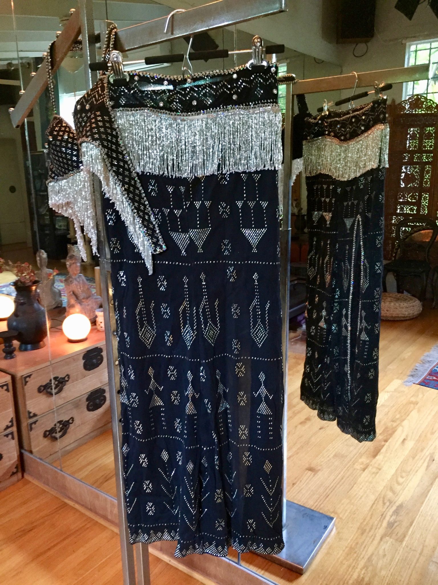 Bra and Belt (Bedlah) with Skirt: Asyut fabric (tulle bit telli